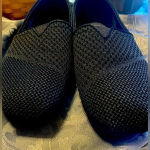 Tom’s Sneaker/Flats VGUC